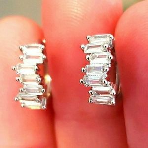 925 STERLING SILVER DAINTY CRYSTAL DIAMOND ZIRCON HUGGIE STYLE HOOP EARRINGS☆NEW